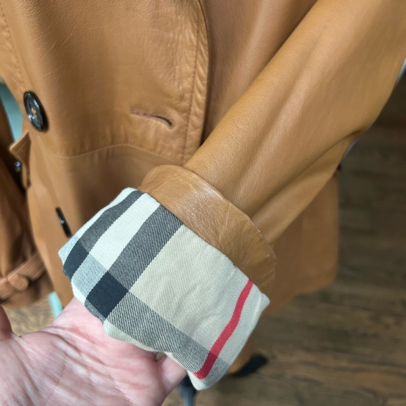Burberry London Lambskin Leather Trench Jacket - Picture 11 of 16